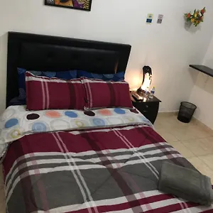 Dorado Airport & Accommodatie bij particulieren Bogota
