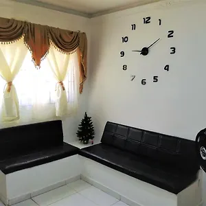 Marbella #2-14 Apartamento